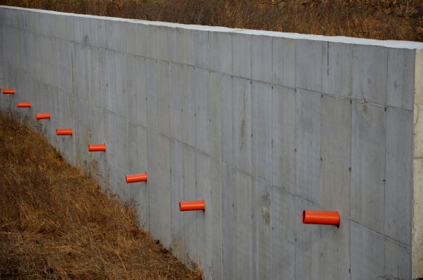 Cost of Retaining Wall Drainage in Nicholasville