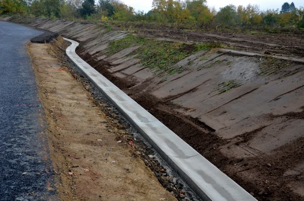 Slope Drainage Installation in Nicholasville